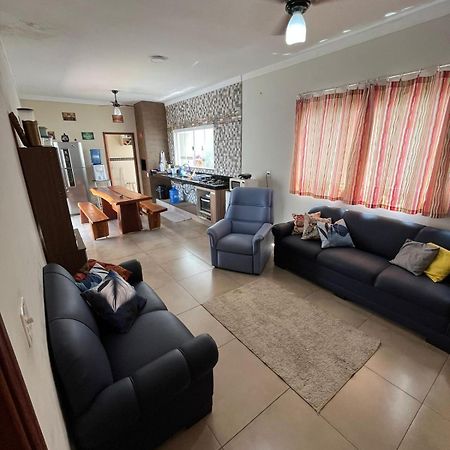 Casa Temporada Vitor Gil Villa Olimpia Bagian luar foto